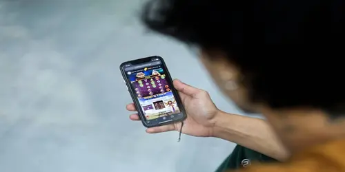 Memahami Perjudian Slot: Penyebab Kecanduan Dan Risiko Terkait